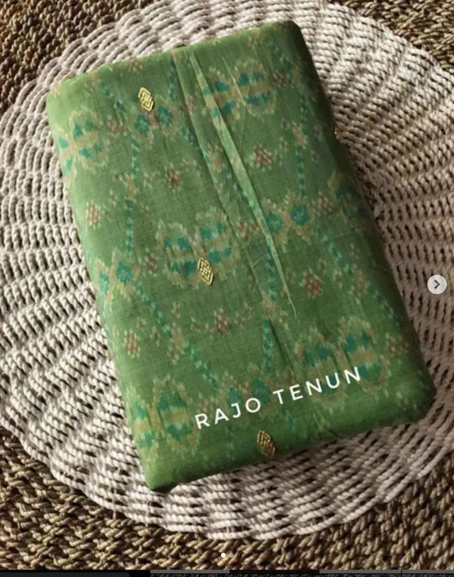 Kain Blongket Hijau Polos